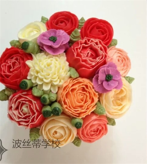 煙臺波斯蒂糕點培訓學校韓式裱花班開班啦！趕快來圍觀！