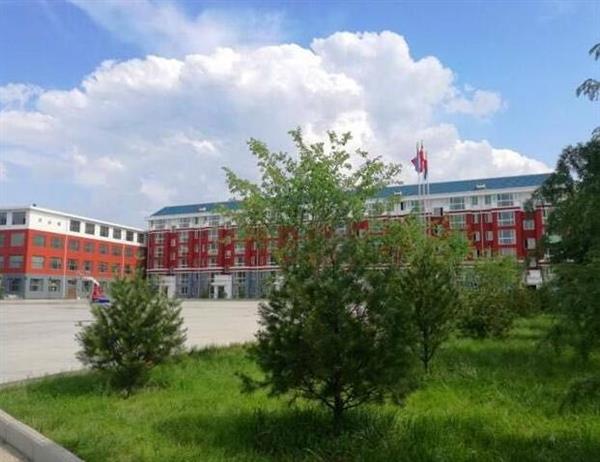 齊光科技文化專業學校有口腔醫學專業嗎？