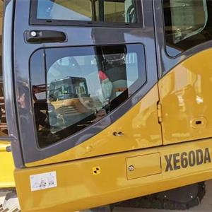 挖掘機、叉車、吊車